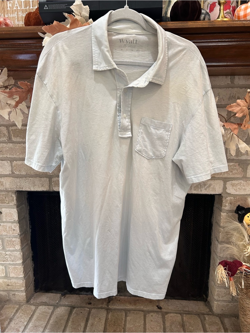 Wyatt Men's Light Blue Short-Sleeve Pocket Polo EUC
